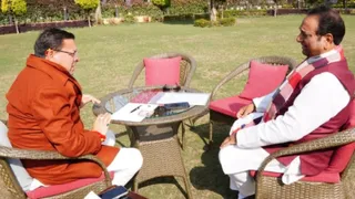 मुख्यमंत्री पुष्कर सिंह धामी से भाजपा विधायक व प्रदेश प्रवक्ता विनोद चमोली ने की मुलाकात।