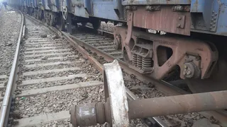 साहिबाबाद क्षेत्र में पटरी से उतरी मालगाड़ी l सौ. आरपीएफ