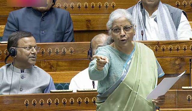 विचार: विभाजनकारी एजेंडे से बचाए जाएं विश्वविद्यालय