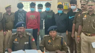 पांच आरोपित देहात के कुल्हई गांव व एक खरगूपुर गोंडा के तिवारीपुरवा का रहने वाला।