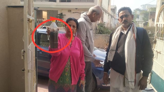रोहतक के सुभाष नगर में पेयजल की गंभीर समस्या, साफ पानी के लिए तरसे लोग; स्वास्थ्य पर पड़ रहा बुरा असर
