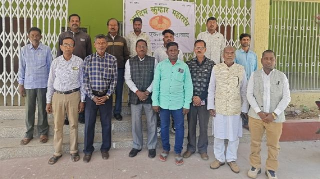 कुम्हार समाज का एलान: प्रजापति नहीं 'कुम्हार' शब्द हो जाति सूची में बहाल, वर्ना जल्द होगा आंदोलन
