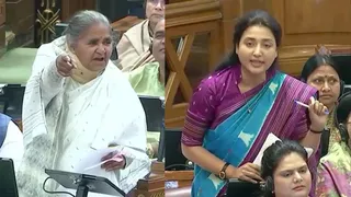 मंत्री गुलाब देवी और रागिनी सोनकर