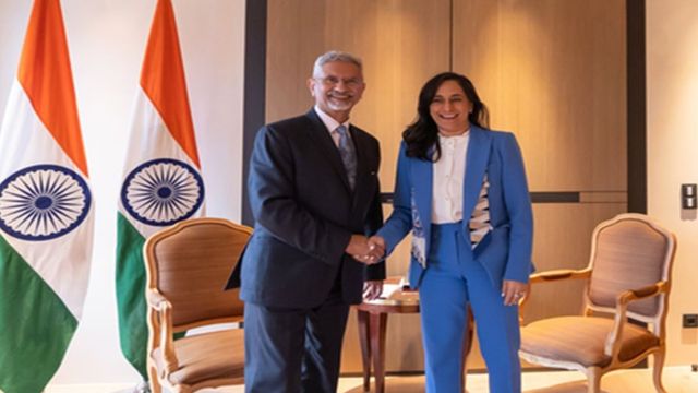 PM कार्नी की भारत यात्रा से पहले एस जयशंकर और कनाडाई विदेश मंत्री की मुलाकात, द्विपक्षीय संबंधों को मिलेगी नई गति
