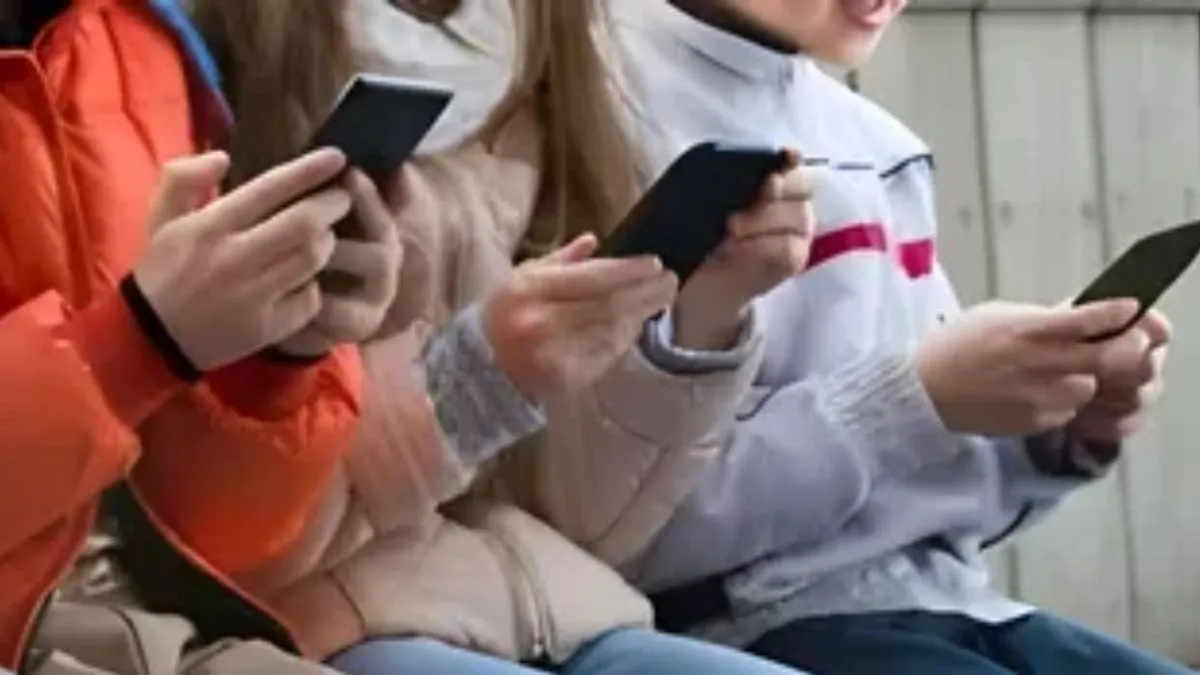 ऑस्ट्रेलिया की तर्ज पर गोवा में भी बच्चों के लिए सोशल मीडिया पर लग सकता है बैन, सरकार तैयार कर रही नीति - goa eyes social media ban for under 16s amid