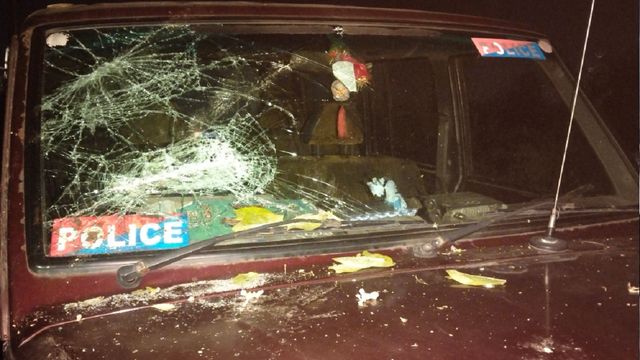 धनबाद के रेंगुनी में पार्सल विवाद बना हिंसक, पुलिस पर पथराव 
