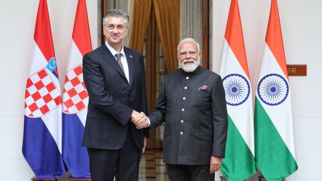 रिपब्लिक ऑफ क्रोएशिया के प्रधानमंत्री आ रहे हैं आगरा, वीआईपी रोड पर चाक चौबंद बंदोबस्त
