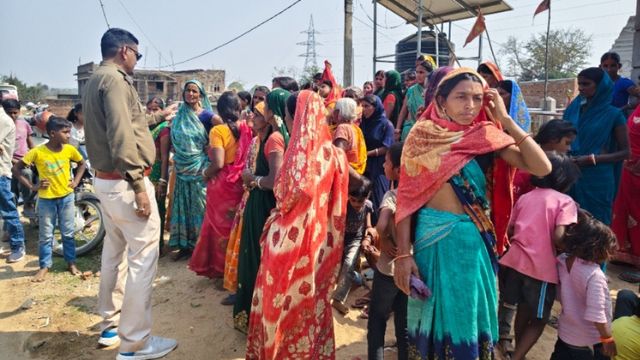गिरिडीह में हत्या के आरोपित के पिता का शव गांव लाने का विरोध, भारी पुलिस बल तैनात

