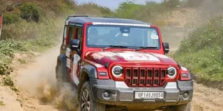 रोमांच से भरी Taj Car Rally, नोएडा के राजितेश और कोलकाता के चंद्राशीष ...