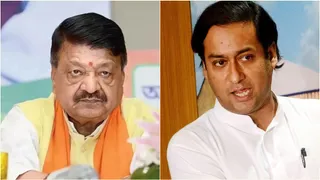 मंत्री कैलाश विजयवर्गीय व पूर्व मंत्री जयवर्धन सिंह।