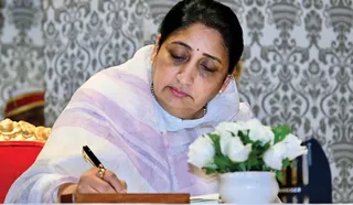 सुनेत्रा पवार बनीं NCP की अध्यक्ष (फाइल फोटो)