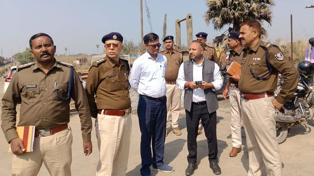 कोईलवर से डोरीगंज तक आरा-छपरा फोरलेन पर जाम से मिलेगी राहत; दो जिलों के अफसरों ने बनाई रणनीति
