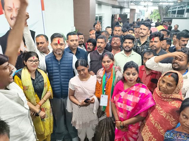 फुसरो नगर परिषद अध्यक्ष बनीं कांग्रेस समर्थित निर्मला देवी, ममता देवी को हराया
