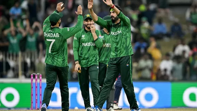  बारिश की वजह से रद हुआ पाकिस्तान-श्रीलंका मैच तो सेमीफाइनल में कौन पहुंचेगा? पाक के लिए क्या है समीकरण