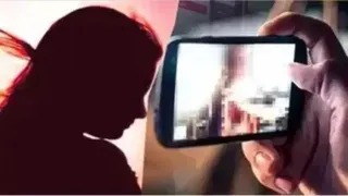 महिला के अश्लील फोटो सोशल मीडिया पर वायरल किए। सांकेतिक तस्वीर