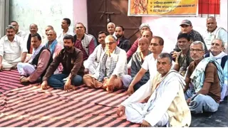 Brahmin Council Meeting: दरभंगा के बिरौल में बैठक करते ब्राह्मण काउंसिल ऑफ इंडिया के सदस्य। फोटो: जागरण
