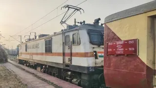 आदित्यपुर स्टेशन पर इतवारी एक्सप्रेस का बड़ा हादसा टला।