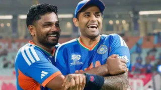 IND vs WI: कैमरे में कैद Sanju Samson और Suryakumar Yadav का ब्रोमांस!