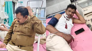 झारखंड के चाईबासा में उत्पाद विभाग की टीम पर जानलेवा हमला