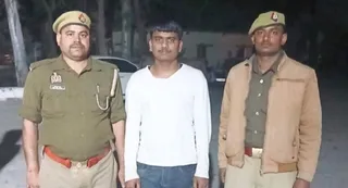 पुलिस की गिरफ्त में आरोपी। जागरण