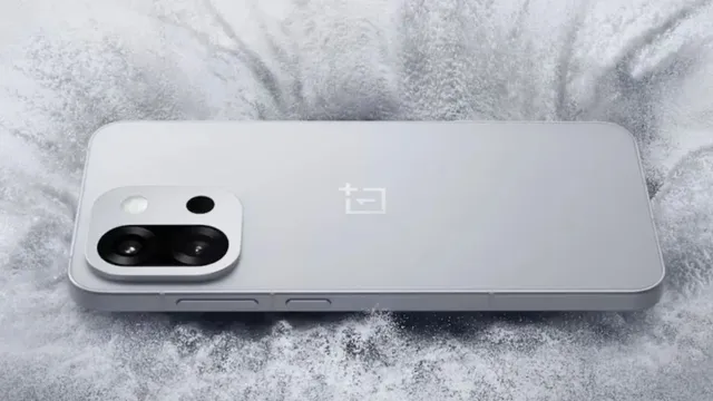  7500mAh बैटरी के साथ लॉन्च होगा OnePlus 15T, 100W फास्ट चार्जिंग और 50MP कैमरे के साथ करेगा एंट्री
