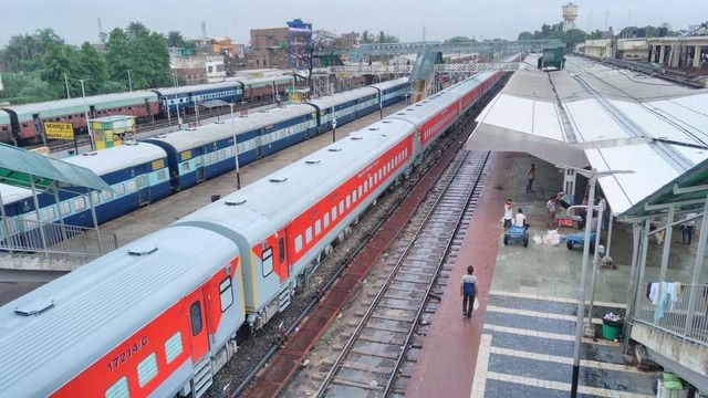 विक्रमशिला से जुड़ेगा बांका-हंसडीहा, चलेगी लोकल ट्रेन; भागलपुर-हावड़ा वंदे भारत पर भी आया अपडेट
