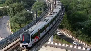 मुख्यमंत्री रेखा गुप्ता ने कहा कि आठ मार्च को प्रधानमंत्री नरेन्द्र मोदी इन दोनों कारिडोर का उद्घाटन करेंगे।