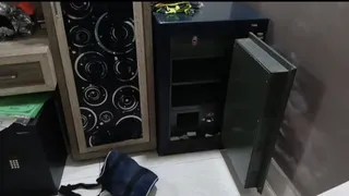 Gurdaspur robbery : पंजाब में बड़ी वारदात: निहंग वेश में आए बदमाश, परिवार को बंधक बना 3 करोड़ रुपये नकद लूटकर फरार 1 gurdaspur robbery 1772698048683 m gurdaspur robbery 1772698048683 m Gurdaspur robbery