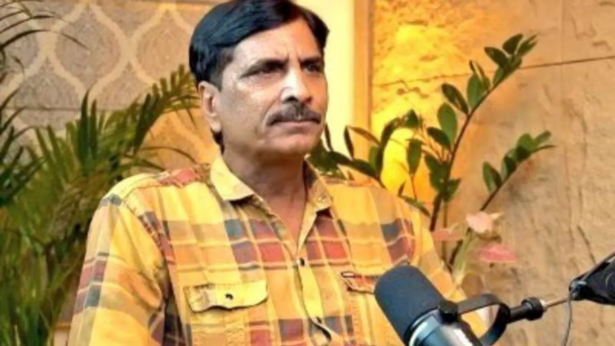 सलीम वास्तिक पर हमले के पीछे मास्टरमाइंड की तलाश में जुटीं एजेंसियां, मौलवी  की जांच हुई तेज; तलाश रहे फंडिंग के तार - salim vastik attack mastermind  hunt ...