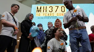 MH370 फ्लाइट की यात्रियों के परिवारों ने सर्च बढ़ाने की अपील की(रॉयटर्स)