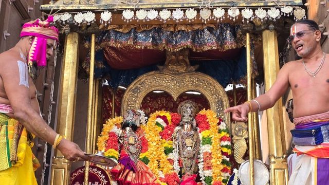 वृंदावन के रंगनाथ मंदिर में दस दिवसीय ब्रह्मोत्सव: 12 मार्च को भक्तों संग होली खेलेंगे भगवान, 13 को निकलेगी रथ यात्रा
