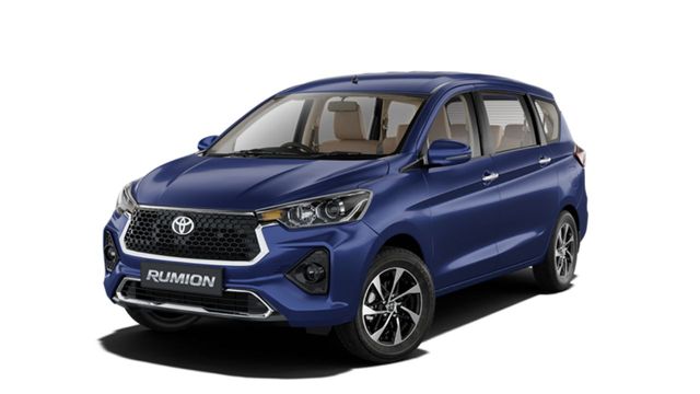 toyota rumion base variant calculate monthly emi payments if down payment two lakh rupees
