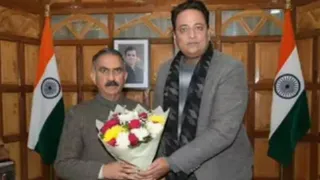राज्यसभा सदस्य निर्वाचित अनुराग शर्मा मुख्यमंत्री सुखविन्द्र सिंह सुक्खू के साथ।