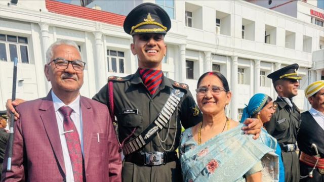 कुशाग्र पाठक बने सेना में लेफ्टिनेंट, गांव में बधाई देने वालों की लगी भीड़
