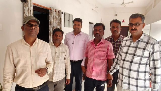 सीतामढ़ी में निगरानी विभाग का एक्शन, रुन्नीसैदपुर मुखिया घूस लेते रंगेहाथ गिरफ्तार