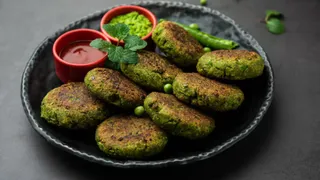 घर पर कैसे बनाएं हरा-भरा कबाब? (Picture Courtesy: Freepik)