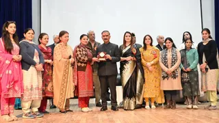 आइजीएमसी में महिला दिवस के उपलक्ष्य पर आयोजित कार्यक्रम के दौरान मुख्यमंत्री सुखविन्द्र सिंह सुक्खू। जागरण