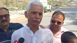पिता ने कहा- बेटे के लिए ऐसा फैसला लेना बेहद कठिन था। फोटो: जागरण