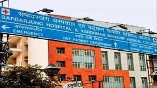 सफदरजंग अस्पताल में देश की पहली क्रिटिकल केयर क्लिनिक (फॉलोअप) आरंभ होने जा रही है।