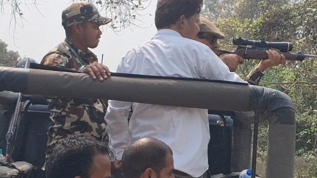 खेतों में गरजी बंदूक: मढ़ौरा में अभियान चलाकर मारे गए 50 घोड़परास, किसानों को मिली राहत