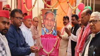 वाराणसी में सपाइयों ने कांशीराम जयंती को पीडीए दिवस के रूप में मनाया, दलित चेतना पर जोर।