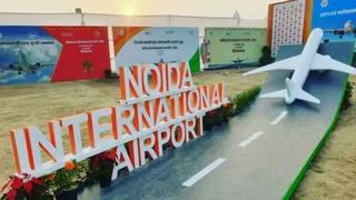 नोएडा इंटरनेशनल एयरपोर्ट पर ईवी चार्जिंग स्टेशन बनकर तैयार। फोटो: आर्काइव
