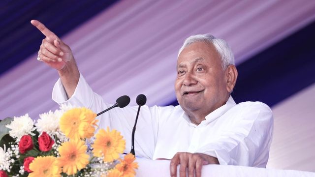 बिहार के हर गांव में खुलेगा मिल्क कलेक्शन सेंटर, पंचायतों में बनेंगे 'सुधा बूथ'; CM नीतीश कुमार का एलान
