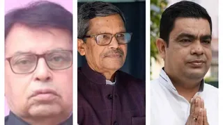 सुजय बनर्जी, शांतिराम महतो व सौमेन बेरथरिया।