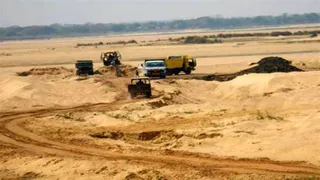 राज्य के सभी बालू घाटों को जल्द से जल्द चालू करने को लेकर मुख्य सचिव ने दिया निर्देश।