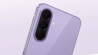 Samsung के दो नए 5G फोन, 12GB RAM के साथ 50MP ट्रिपल रियर कैमरा भी