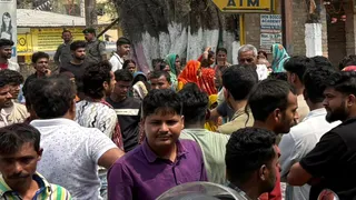 युवक सुजीत कुमार का शव मिलने से हड़कंप