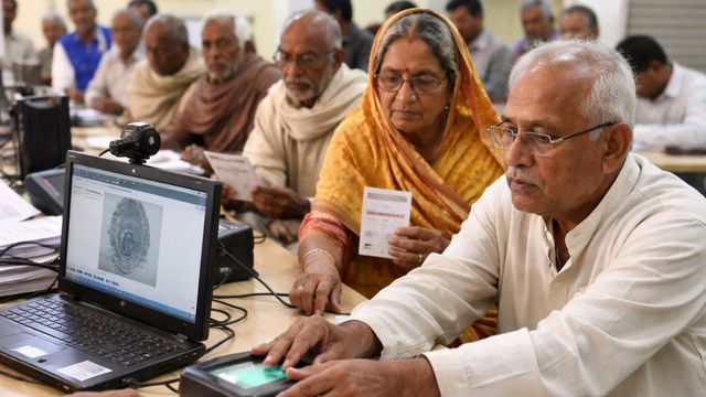 इस बार चूके तो बंद हो जाएगी पेंशन, पेंशनधारियों के लिए 31 तक जीवन प्रमाण पत्र देना अनिवार्य