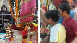 Chaitra Navratri 2026 प्रयागराज में चैत्र नवरात्र के पहले दिन मां अलोपशंकरी के दर्शन को जुटे भक्त। जागरण