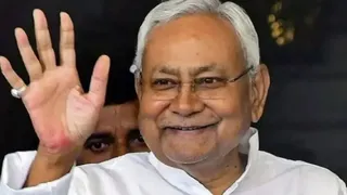 राज्यसभा जाने की खबरों के बीच अफसरशाही में बड़े बदलाव